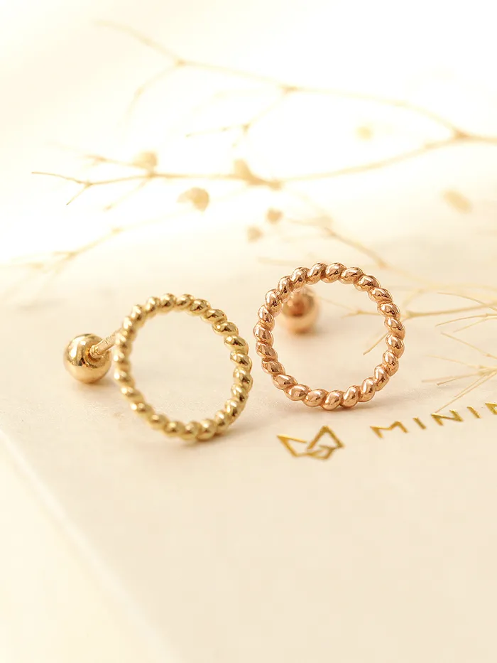 MinimalBijoux Earrings 14K gold Twist Circle Cartilage Earring 20g