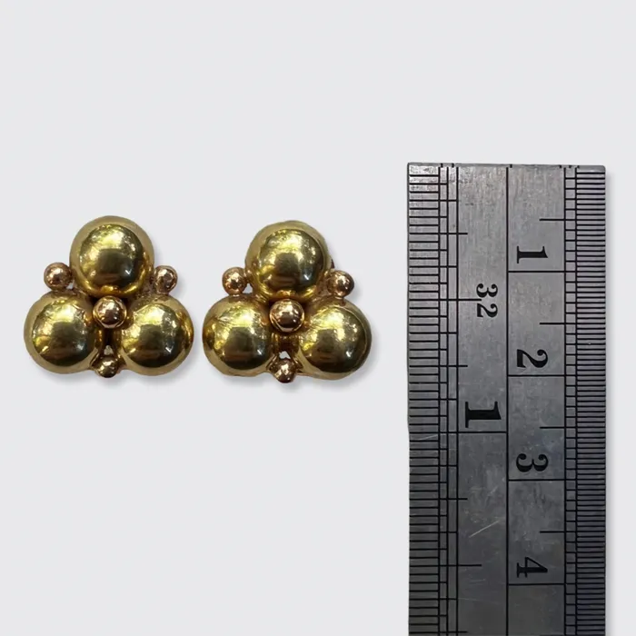 21stfinds Earrings Retro Two Tone Gold Clip Earrings 21stfinds Earrings Retro Two Tone Gold Clip Earrings