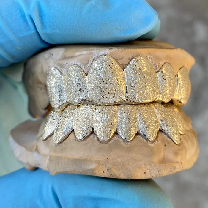 Bling Cartel Admin PreStyled Sets Real 10k Gold Full DiamondDust Custom Teeth Grillz