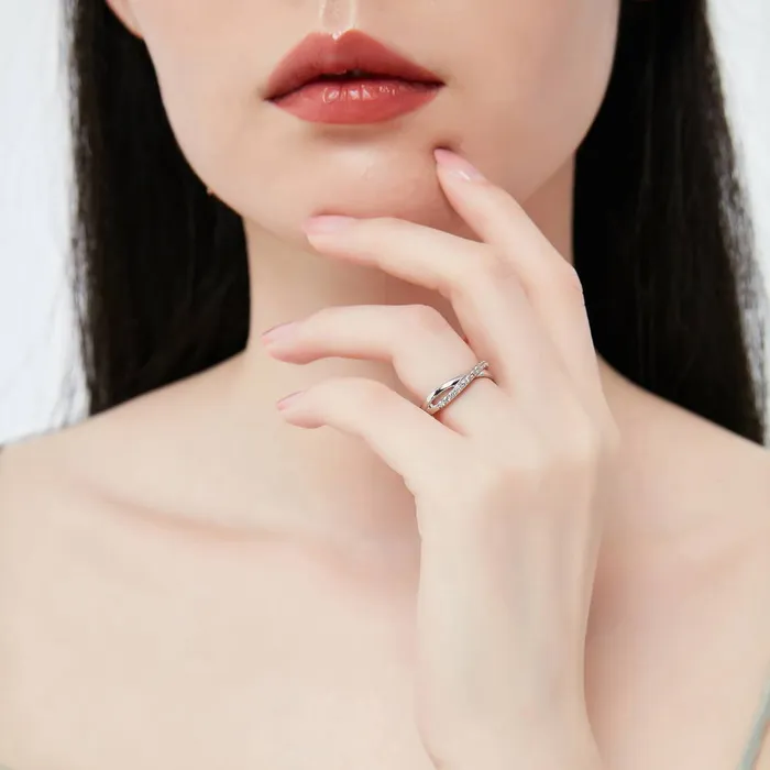 BERRICLE Rings Infinity Solitaire 07ct CZ Ring Set in Sterling Silver
