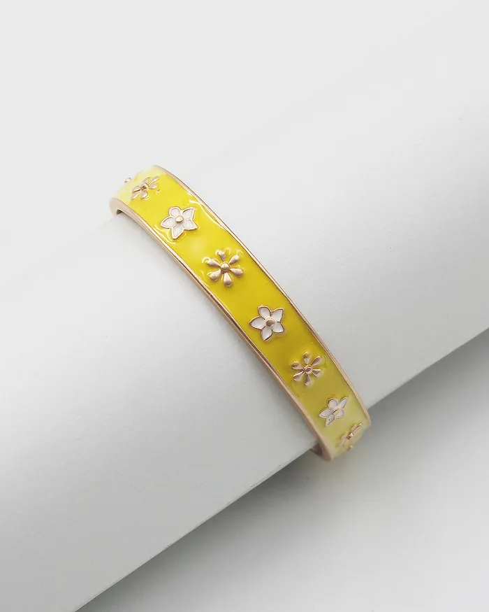 Bracelets CHECK20241 Metal Cuff Bracelet with Flowers