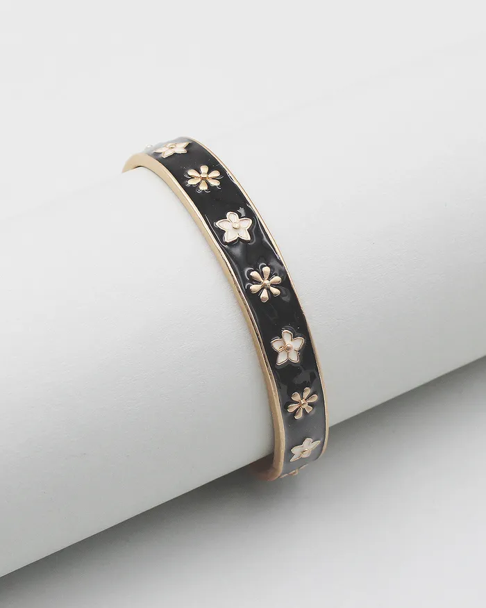 Bracelets CHECK20241 Metal Cuff Bracelet with Flowers Bracelets CHECK20241 Metal Cuff Bracelet with Flowers