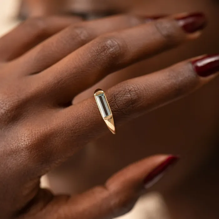 Rings ARTEMER Modern Solitaire Ring with a Baguette Cut Aquamarine