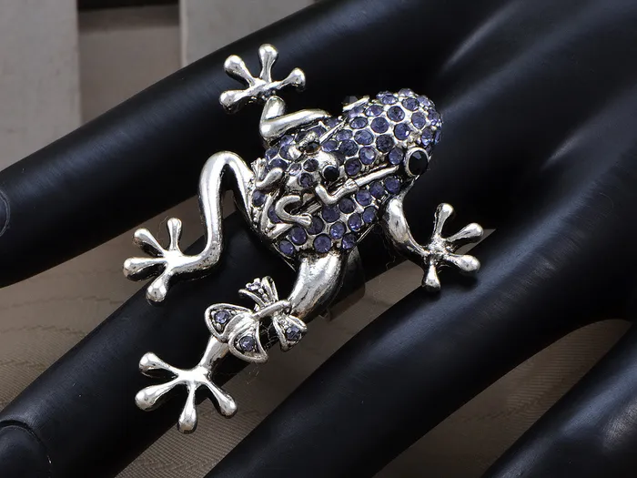 Alilang Rings Silver Tanzanite Purple Colored Frog Bow Ring Alilang Rings Silver Tanzanite Purple Colored Frog Bow Ring